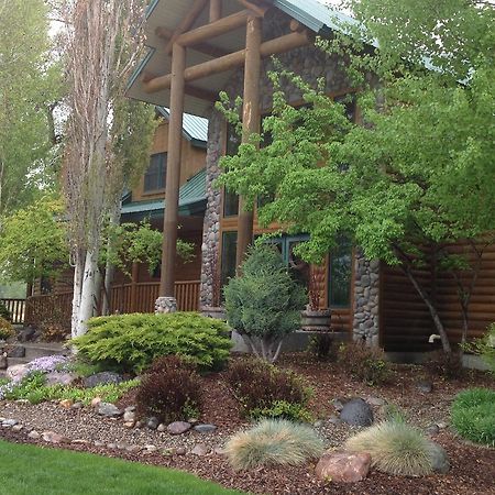 Blue Heron Inn Bed And Breakfast Rexburg Bagian luar foto